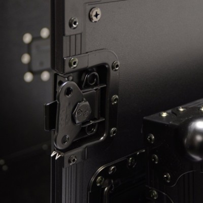  BC10RU - Rack Pro 10U - Com rodas - Full Black