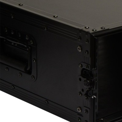  BC4U - Rack Pro 4U - Full Black